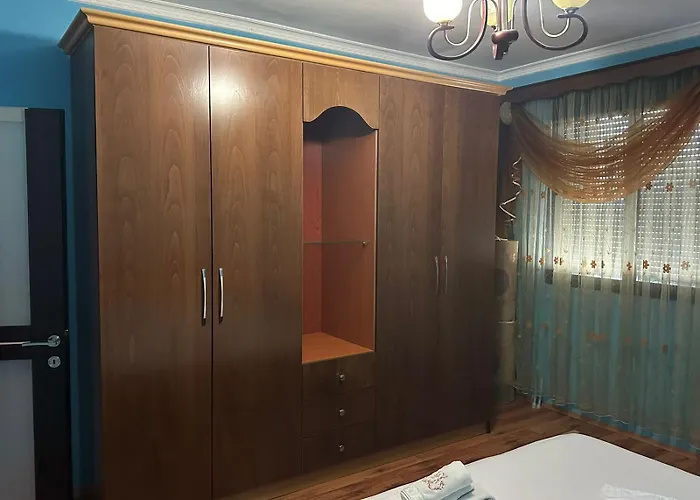 公寓 Fatjon' S 波格拉德茨